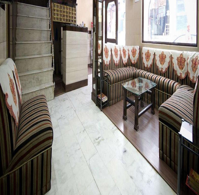 Hotel Woodland Deluxe Yeni Delhi Dış mekan fotoğraf