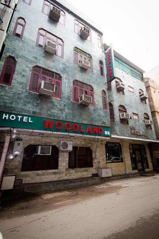 Hotel Woodland Deluxe Yeni Delhi Dış mekan fotoğraf