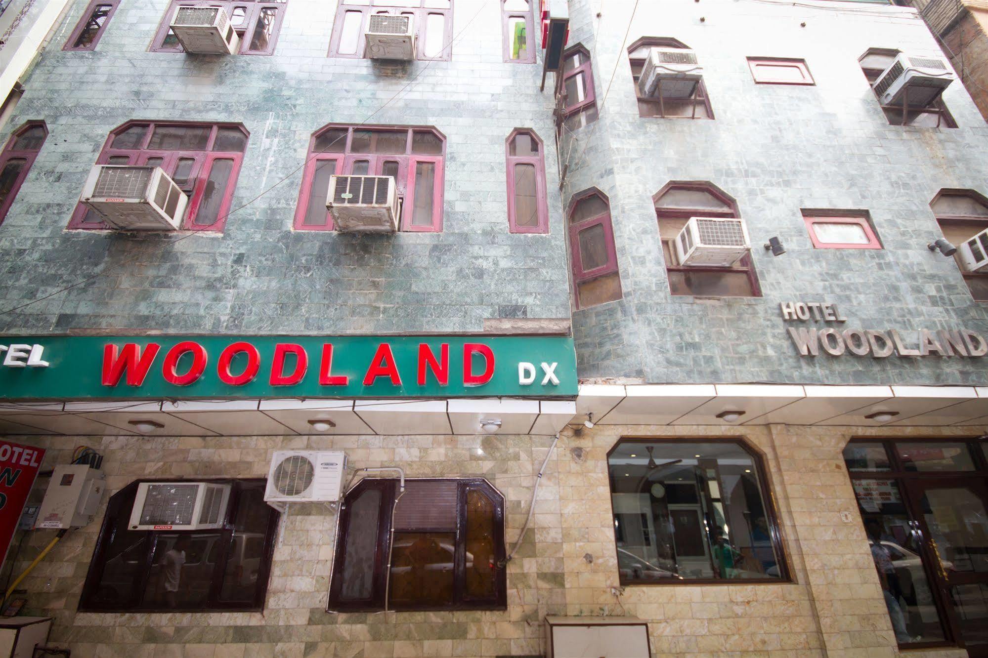 Hotel Woodland Deluxe Yeni Delhi Dış mekan fotoğraf